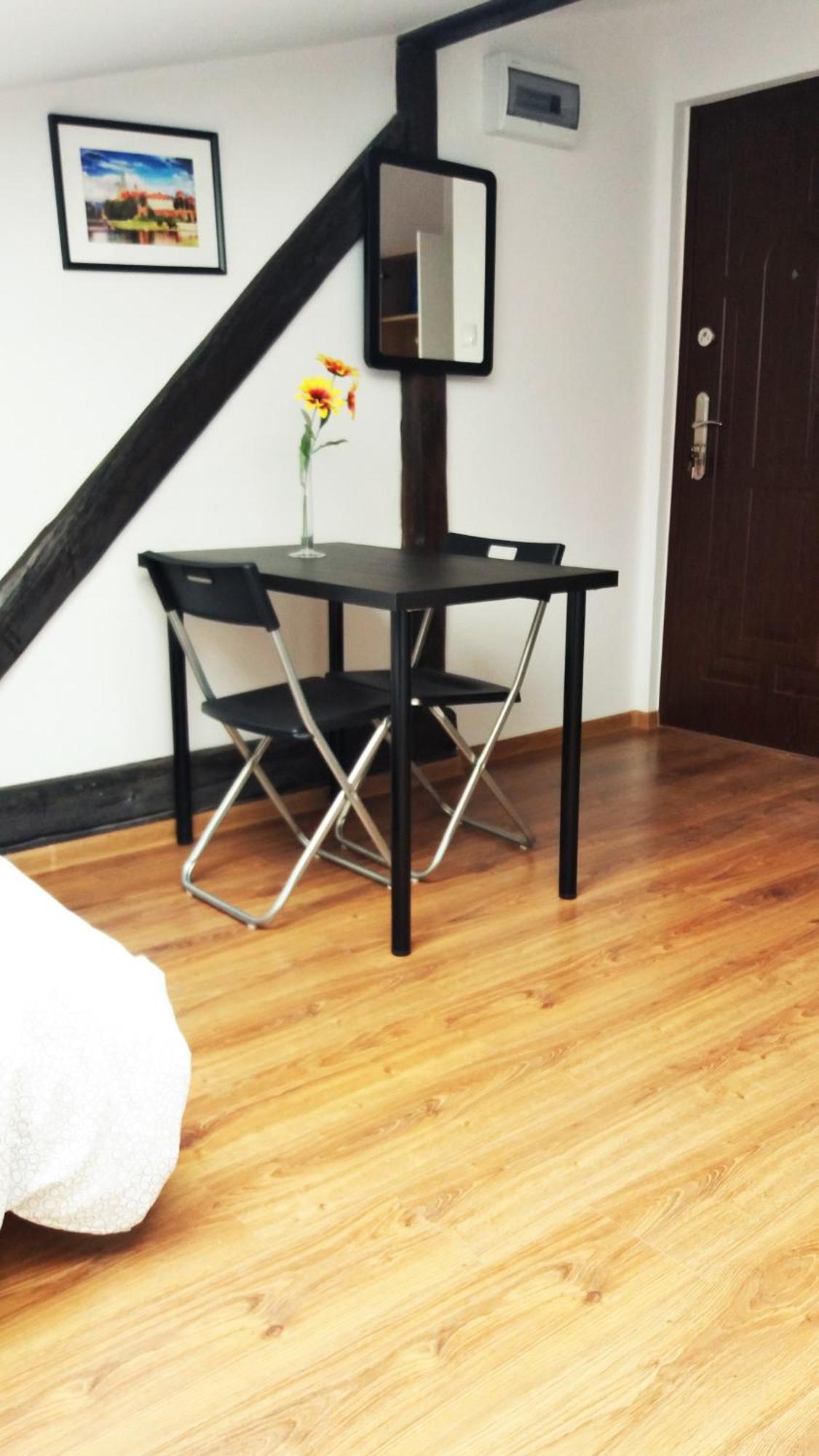Nice Attic Studio Close To Old Town Air Conditioning - Klimatyzacja Cracovie Extérieur photo